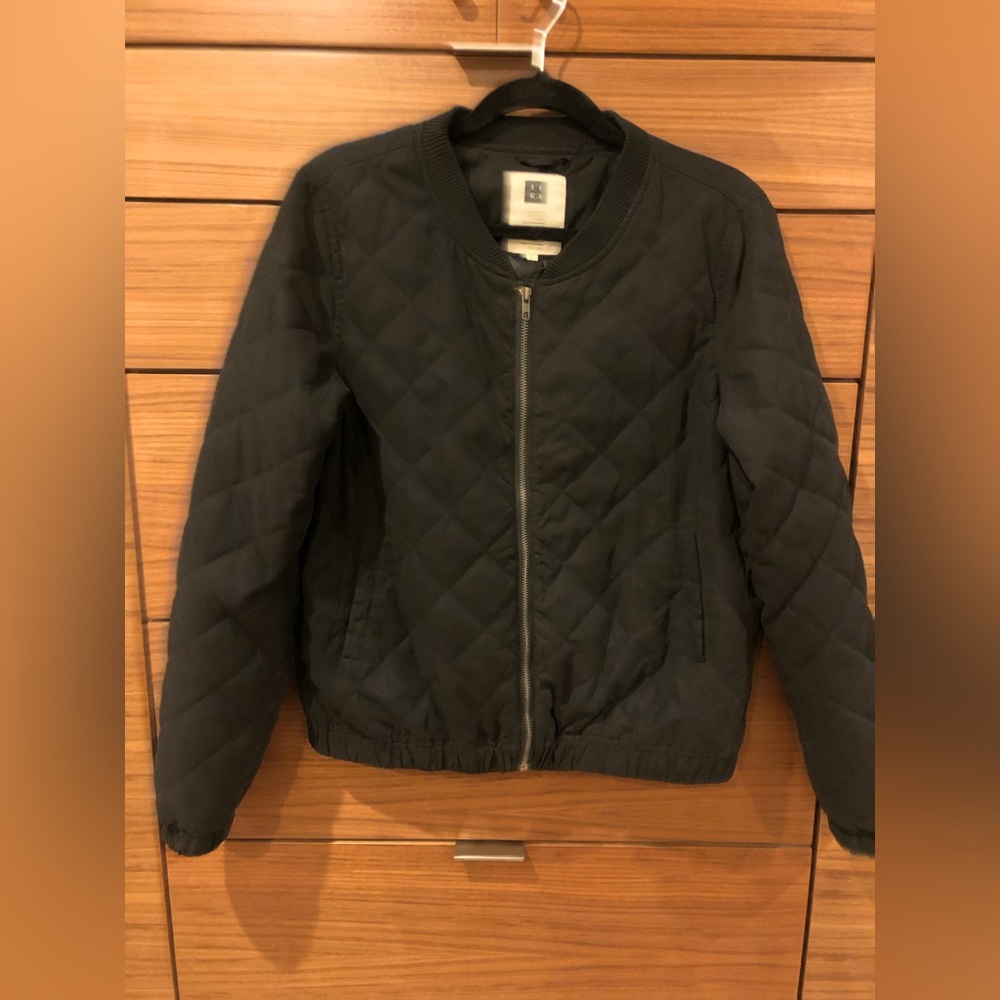 LIRA Quilted Bomber Jacket, Black size Large.